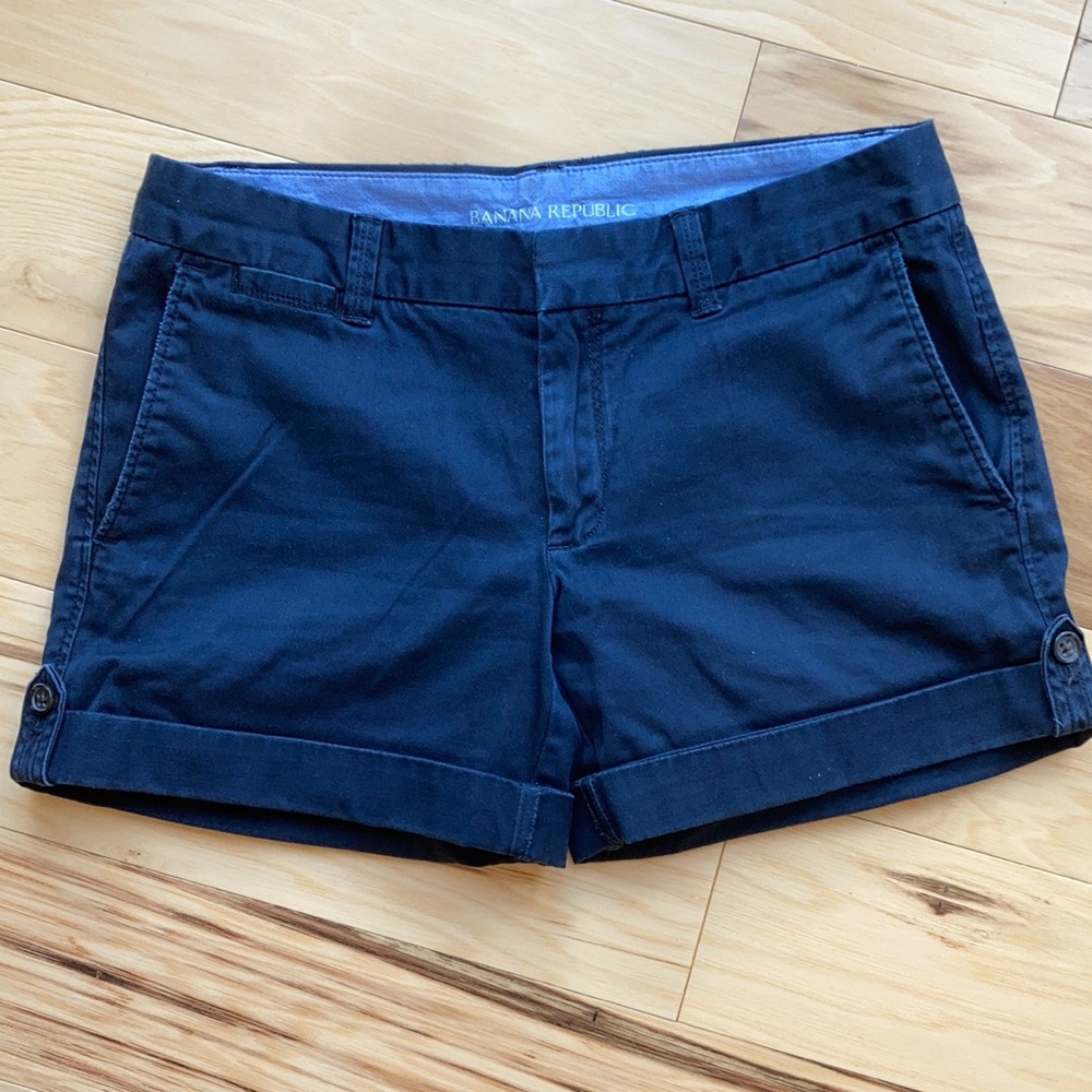 Banana Republic stretch navy khaki shorts
